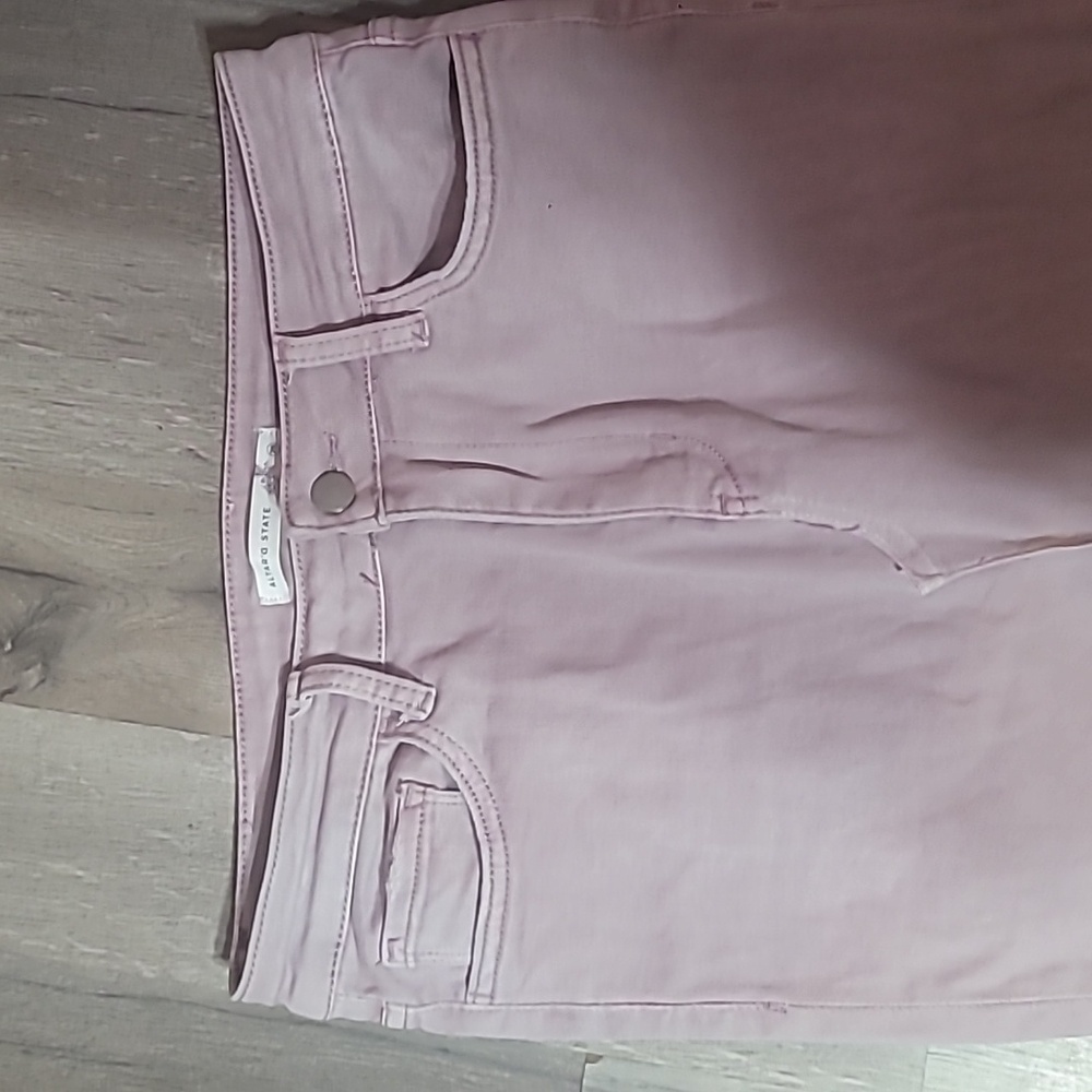 Altard State Pink Denim High Waisted Skirt Raw Hem Size 28 Or 6/8 - Picture 3 of 5